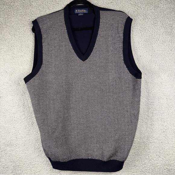 Brooks Brothers Merino Wool Base Layer Large Sweater Vest Office Business Preppy - Picture 1 of 9